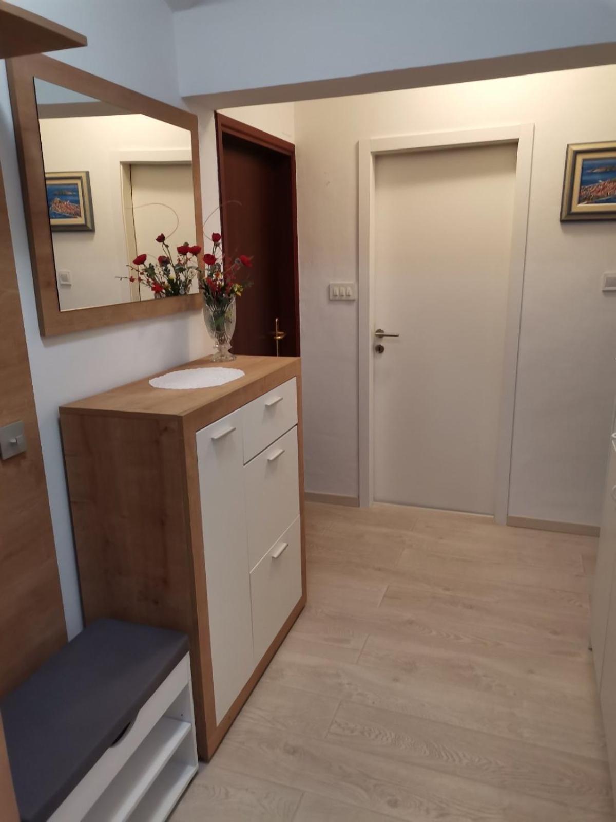 Apartment Diana Porec Esterno foto